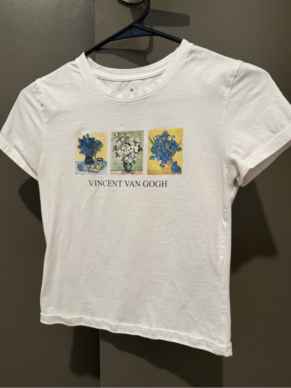 T.J.Maxx White Vincent Van Gogh Floral Graphic Crop Tee